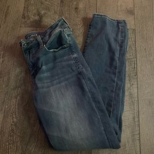 AE Jeans